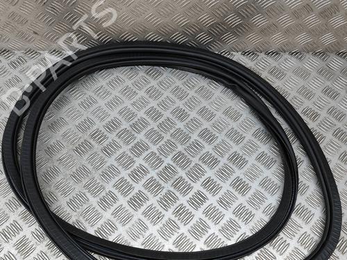Used Rubber door seal VOLVO XC90 II (256) B5 Mild-Hybrid (250 hp) 28562246