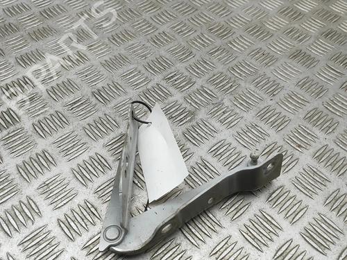 Used Hinge/Door check strap Hinge/Door check strap SSANGYONG REXTON W / REXTON 2.2 Xdi All-wheel Drive (178 hp) 33176529 33176529