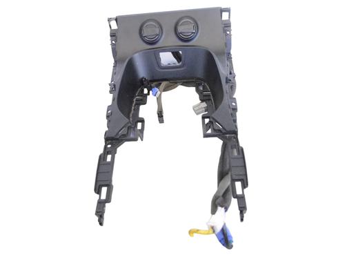 Used Middle console Middle console HYUNDAI SANTA FÉ III (DM, DMA) 2.2 CRDi 4WD (197 hp) 33364290 33364290