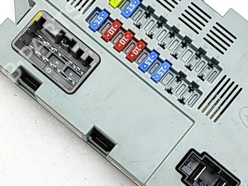 Fuse box JAGUAR XE (X760) 2.0 D | BP35958016E1 - Image 5