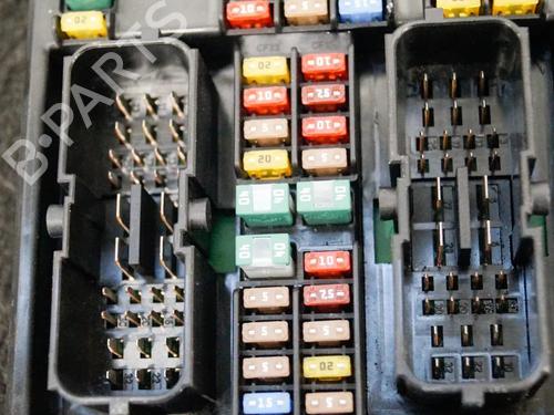 Fuse box VOLVO XC90 II (256) D5 AWD | BP6743892E1 - Image 3