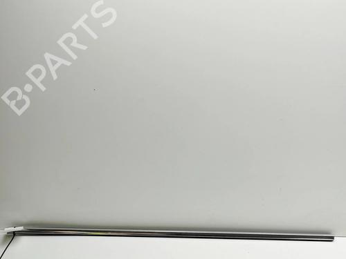 Dørliste SKODA SUPERB III Estate (3V5) 2.0 TDI (150 hp) 31902985