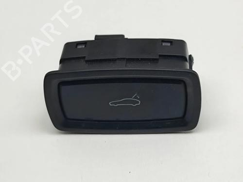 switch-porsche-cayenne-92a-2010-2011-2012-2013-2014-2015-2016-2017-2018-36391091 main image