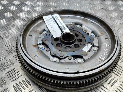 Volant Moteur CUPRA ATECA (KH7, KHP, KBP) 2.0 TSI 4Drive (300 hp) 30301364