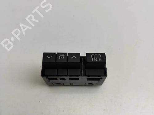 switch-toyota-prius-_w6_-2023-29975261 main image
