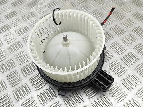 Heater blower motor AUDI Q5 (GUB) 2.0 TDI quattro | BP33732062M62 - Image 3