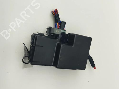 Used Fuse box VOLVO XC90 II (256) B5 Mild-Hybrid (250 hp) 28562312