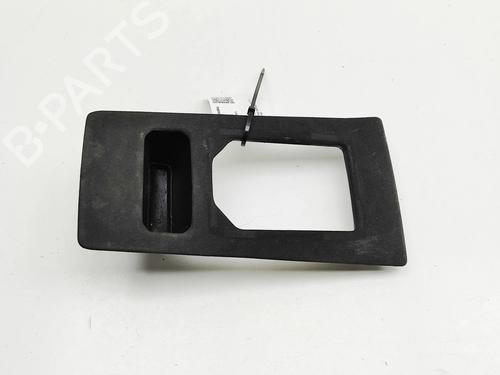 Console central DS DS 7 Crossback (J4_, JR_, JC_) 2.0 BlueHDi 180 (JJEHZR) (177 hp) 31926521