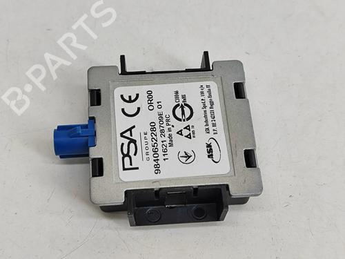 Electronic module CITROËN C4 III (BA_, BB_, BC_) 1.2 PureTech 130 (BAHNSA, BAHNSB) | BP28687215M83 - Image 2