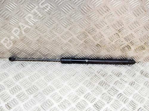 other-vw-golf-vii-5g1-bq1-be1-be2-e-golf-5g6827550g-2012-2013-2014-2015-2016-2017-2018-2019-2020-2021-14655130 main image