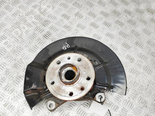Used Right front steering knuckle Right front steering knuckle TOYOTA bZ4X (_EAM1_) EV (XEAM10) (204 hp) 39380899 39380899