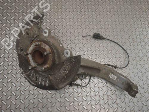 Used Right front steering knuckle JAGUAR F-PACE (X761) 2.0 TD4 (180 hp) 30246199