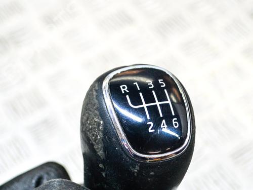 Shift knob SKODA SUPERB II Estate (3T5) 2.0 TDI | BP8625550I34 