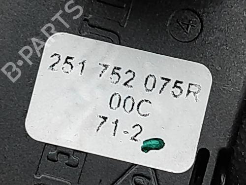 Switch RENAULT ZOE (BFM_) ZOE (BFMC, BFMD) | BP38500329I30 - Image 6