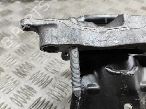 Engine mount TOYOTA COROLLA Estate (_E21_) 1.8 Hybrid (ZWE211) | BP28549393M89 