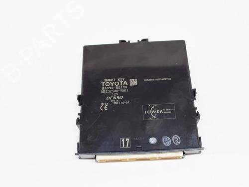 Used Electronic module Electronic module TOYOTA YARIS (_P13_) 1.5 Hybrid (NHP130_) (101 hp) 10074577 10074577