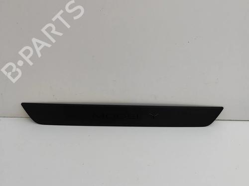 Used Step Step TESLA MODEL Y (5YJY) EV Performance All-wheel Drive (534 hp) 33360948 33360948