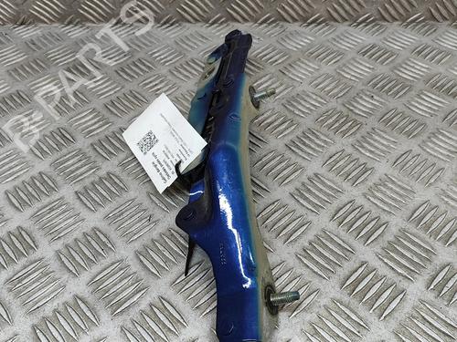 hingedoor-check-strap-tesla-model-3-5yj3-2017-27765395 main image