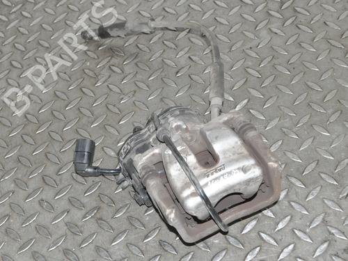 Used Left rear brake caliper MERCEDES-BENZ GLA-CLASS (X156) GLA 220 CDI (156.903) (170 hp) 30212564