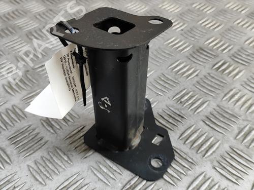 Used Bumper shock absorber NISSAN JUKE (F16_) DIG-T 117 (117 hp) 27794381