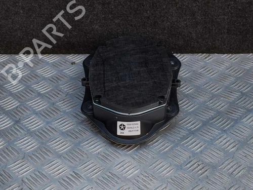 speakers-dodge-challenger-coupe-57-52851560aa-2007-7890627 main image