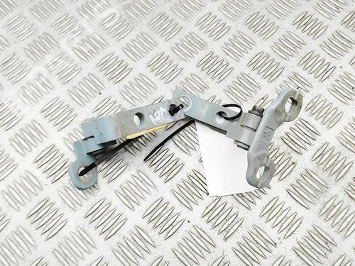 Used Hinge/Door check strap Hinge/Door check strap VOLVO V40 Hatchback (525) D3 (150 hp) 34136572 34136572