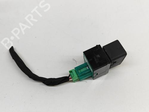Switch NISSAN LEAF (ZE1) Electric | BP27783838I30 