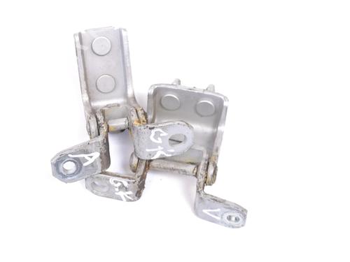 Used Hinge/Door check strap SUZUKI GRAND VITARA II (JT, TE, TD) 1.9 DDiS All-wheel Drive (JT419, TD44, JB419WD, JB419XD,... (129 hp) 30218141