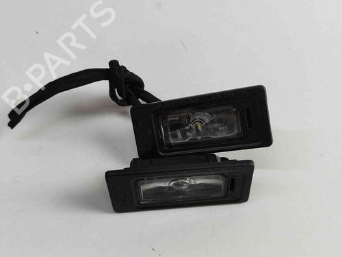 Used Licence plate light VW TAYRON (R41) 1.5 eHybrid (204 hp) 29459088