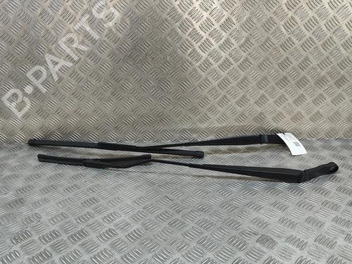 Used Front windshield wiper arm Front windshield wiper arm MG MG ZS SUV (AZS1) EV (156 hp) 33370469 33370469
