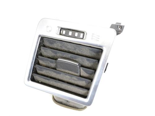 Used Air vent Air vent LAND ROVER RANGE ROVER SPORT I (L320) 3.6 D 4x4 (272 hp) 30258940 30258940