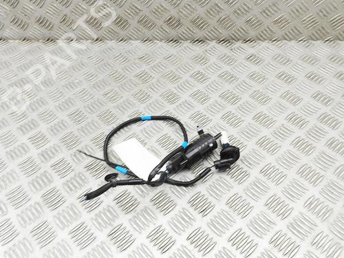 Washer pump TESLA MODEL 3 (5YJ3) EV | BP37445346E24 - Image 3