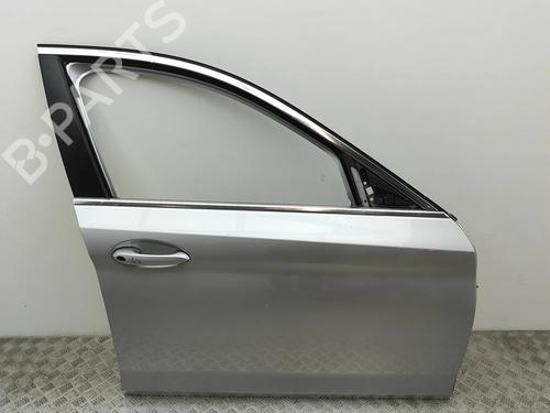 dr-hjre-fortil-bmw-5-touring-g31-2017-37269131 main image
