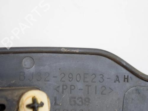 Rear left wheel arch trim LAND ROVER RANGE ROVER EVOQUE (L538) 2.0 D 4x4 | BP14637151C136 