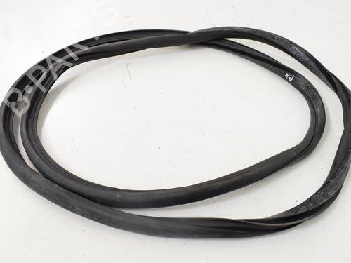 rubber-door-seal-skoda-superb-ii-3t4-2008-2009-2010-2011-2012-2013-2014-2015-30207845 main image