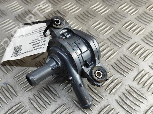 Used Auxiliary water pump TOYOTA C-HR (_X2_, _H2_) Hybrid (MAXH20) (197 hp) 28433694