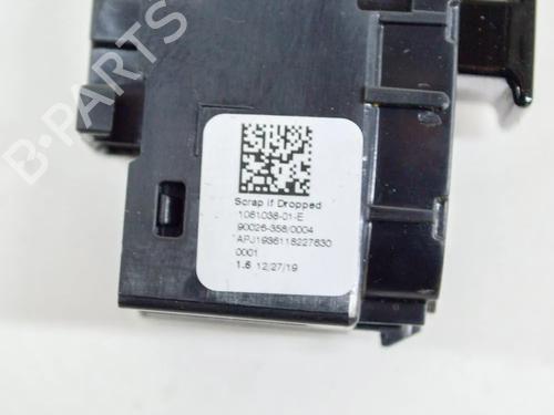 Right front window switch TESLA MODEL Y (5YJY) EV Performance All-wheel Drive | BP27752618I26 