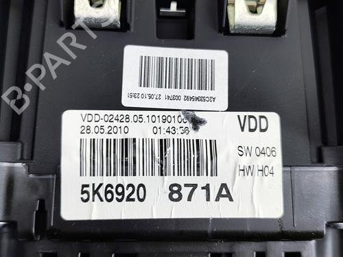 Instrument cluster VW GOLF VI (5K1) 2.0 TDI | BP22999072C47 