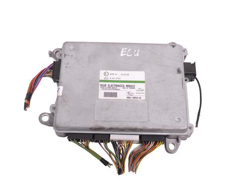 Used Engine control unit (ECU) Engine control unit (ECU) JAGUAR XJ (X350, X358) D 2.7 (207 hp) 33355449 33355449