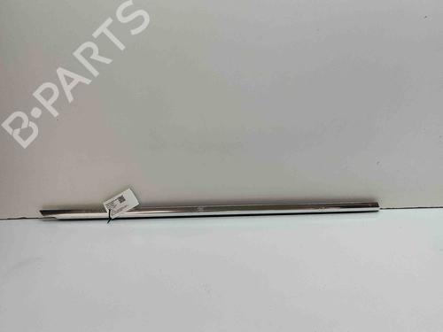 Used Door moulding trim MERCEDES-BENZ C-CLASS (W206) C 200 (206.042) (204 hp) 28565843