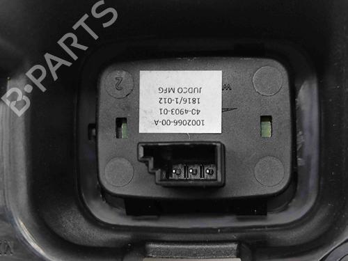 Switch TESLA MODEL X (5YJX) 90D AWD | BP17077105I30