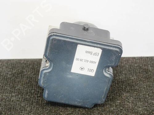 ABS pump MERCEDES-BENZ GLA-CLASS (X156) GLA 220 d 4-matic (156.905) | BP6748338M43
