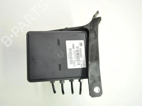 ABS pump FIAT 500X (334_) 1.4 (334AXC1B, 334AXC11) | BP33354143M43 - Image 4