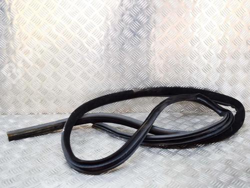 rubber-door-seal-land-rover-range-rover-sport-ii-l494-2013-2014-2015-2016-2017-2018-2019-2020-2021-2022-27756007 main image