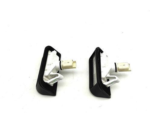 Licence plate light OPEL VIVARO C Bus (K0) 2.0 | BP31951296I40