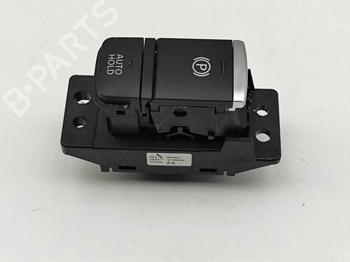 Switch NISSAN JUKE (F16_) DIG-T 117 | BP27794504I30