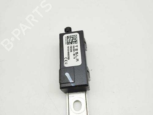 Electronic module TESLA MODEL Y (5YJY) Long Range All-wheel Drive | BP39073263M83 - Image 2