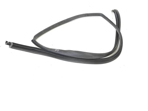 Gummilist SUZUKI GRAND VITARA II (JT, TE, TD) 1.9 DDiS All-wheel Drive (JT419, TD44, JB419WD, JB419XD,... (129 hp) 30217318