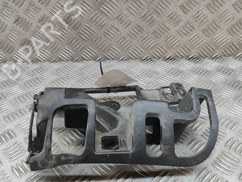 Used Rear bumper bracket PEUGEOT 5008 II (MC_, MJ_, MR_, M4_) 1.5 BlueHDi 130 (MCYHZJ, MCYHZR, MCYHZX) (131 hp) 27768435
