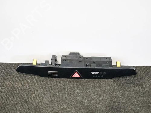 Used Switch Switch HYUNDAI TUCSON (TL, TLE) 1.6 GDi (132 hp) 6749746 6749746